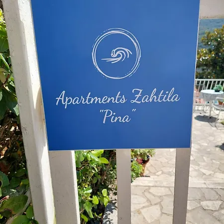Zahtila - Pina Apartman Rabac