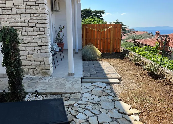 Zahtila - Pina Apartmán Rabac