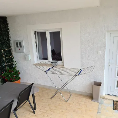 Apartment Zahtila - Pina Rabac
